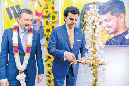 Lighting of the oil lamp by Dr. Parakrama Dissanayake, Chairman of MMBL Money Transfer (Pvt) Ltd and Jean Claude Farah, President, Middle East and Asia Pacific, Western Union