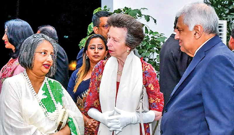 President Wickremesinghe and First LadyProf. Maithree Wickremesinghe with Princess Anne