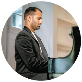 Johann Peiris (piano)