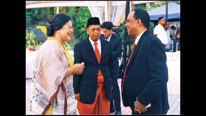 The 79th anniversary of the Independence Day of the Republic of Indonesia was held at the Indonesian Embassy, Colombo on Tuesday (August 27). Here Lake House Chairman Prof. Harendra Kariyawasam in conversation with the Ambassador of the Republic of Indonesia Mrs. Dewi Gustina Tobing at the reception.