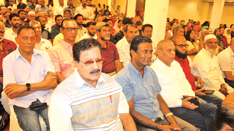 The National People’s Power (NPP) held a meeting at a hotel in Dehiwela on Friday, October 25. Colombo District NPP candidate and Prime Minister Dr. Harini Amarasuriya along with other candidates Samanmalee Gunasinghe, Parakum Shantha and Dr. Rizvie Salih addressed the gathering.  A large number of NPP supporters was present.  Pic: Ruzaik Farook 